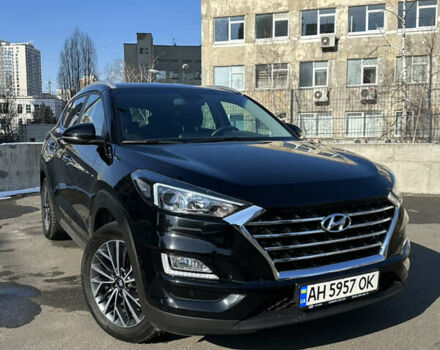 Черный Хендай Туксон, объемом двигателя 2 л и пробегом 33 тыс. км за 23999 $, фото 60 на Automoto.ua