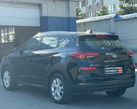 Черный Хендай Туксон, объемом двигателя 2 л и пробегом 54 тыс. км за 24490 $, фото 7 на Automoto.ua