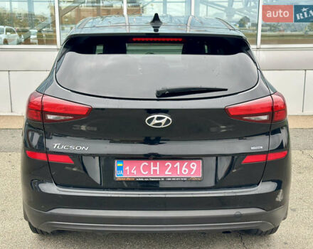 Черный Хендай Туксон, объемом двигателя 2 л и пробегом 47 тыс. км за 20990 $, фото 65 на Automoto.ua