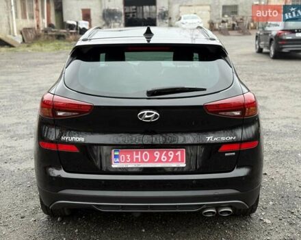 Черный Хендай Туксон, объемом двигателя 2 л и пробегом 98 тыс. км за 25900 $, фото 13 на Automoto.ua