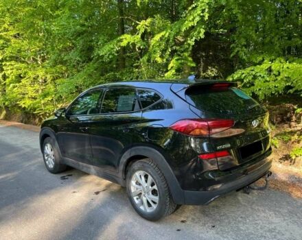 Черный Хендай Туксон, объемом двигателя 2 л и пробегом 89 тыс. км за 12400 $, фото 2 на Automoto.ua