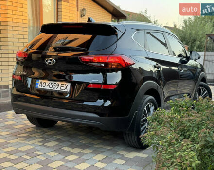Черный Хендай Туксон, объемом двигателя 2 л и пробегом 97 тыс. км за 23000 $, фото 15 на Automoto.ua