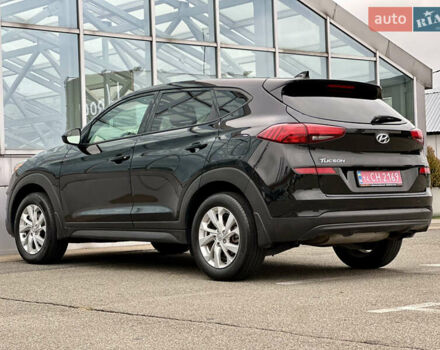 Черный Хендай Туксон, объемом двигателя 2 л и пробегом 47 тыс. км за 20990 $, фото 13 на Automoto.ua