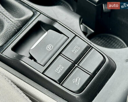 Черный Хендай Туксон, объемом двигателя 2 л и пробегом 47 тыс. км за 20990 $, фото 47 на Automoto.ua