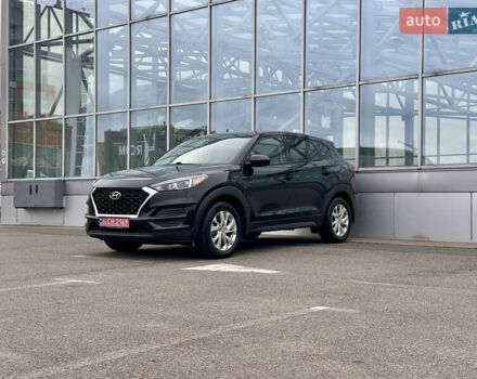 Черный Хендай Туксон, объемом двигателя 2 л и пробегом 48 тыс. км за 20490 $, фото 8 на Automoto.ua