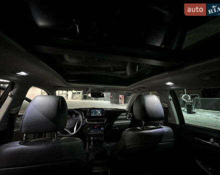 Черный Хендай Туксон, объемом двигателя 2 л и пробегом 86 тыс. км за 31000 $, фото 14 на Automoto.ua