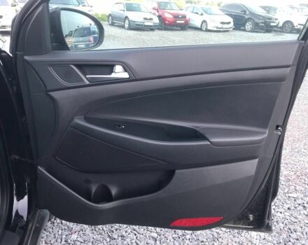 Черный Хендай Туксон, объемом двигателя 2 л и пробегом 87 тыс. км за 20790 $, фото 13 на Automoto.ua