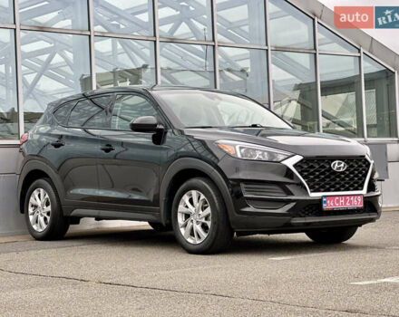 Черный Хендай Туксон, объемом двигателя 2 л и пробегом 48 тыс. км за 20490 $, фото 7 на Automoto.ua