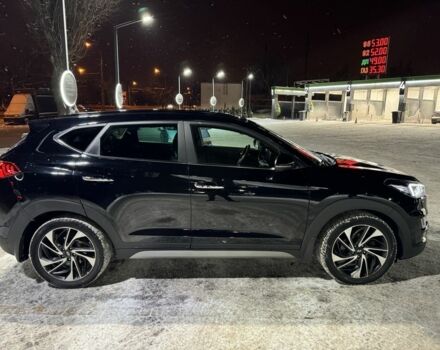 Хендай Туксон 2020 в Харькове на Automoto.ua Черный Хендай Туксон, объемом двигателя 2 л и пробегом 87 тыс. км за 29000 $, фото 7 на Automoto.ua