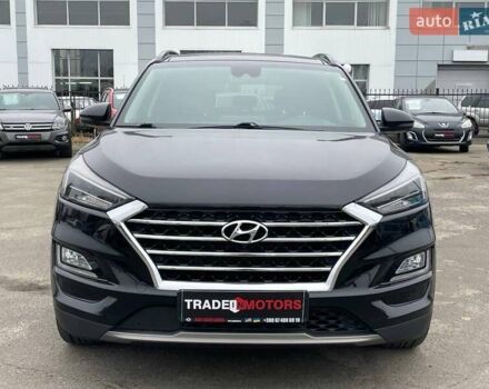 Черный Хендай Туксон, объемом двигателя 2.36 л и пробегом 137 тыс. км за 21990 $, фото 4 на Automoto.ua