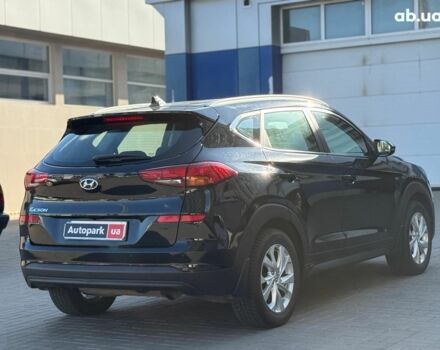 Черный Хендай Туксон, объемом двигателя 2 л и пробегом 54 тыс. км за 24490 $, фото 5 на Automoto.ua