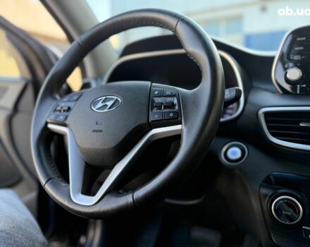 Черный Хендай Туксон, объемом двигателя 2 л и пробегом 54 тыс. км за 24490 $, фото 31 на Automoto.ua