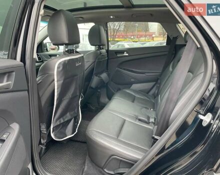 Черный Хендай Туксон, объемом двигателя 2.36 л и пробегом 137 тыс. км за 21990 $, фото 43 на Automoto.ua