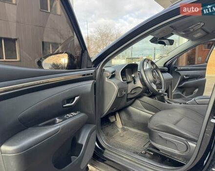 Черный Хендай Туксон, объемом двигателя 2 л и пробегом 126 тыс. км за 24000 $, фото 11 на Automoto.ua