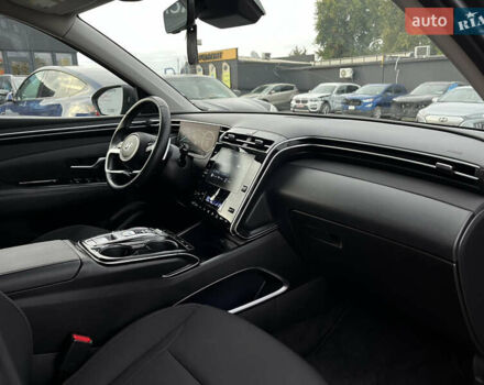 Черный Хендай Туксон, объемом двигателя 1.6 л и пробегом 67 тыс. км за 27300 $, фото 26 на Automoto.ua