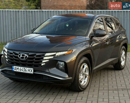 Черный Хендай Туксон, объемом двигателя 2.5 л и пробегом 74 тыс. км за 21500 $, фото 2 на Automoto.ua