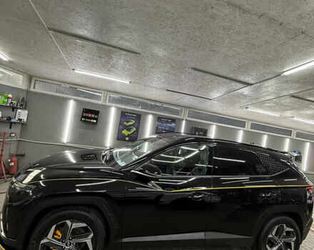 Чорний Хендай Туксон, об'ємом двигуна 1.6 л та пробігом 107 тис. км за 35555 $, фото 2 на Automoto.ua