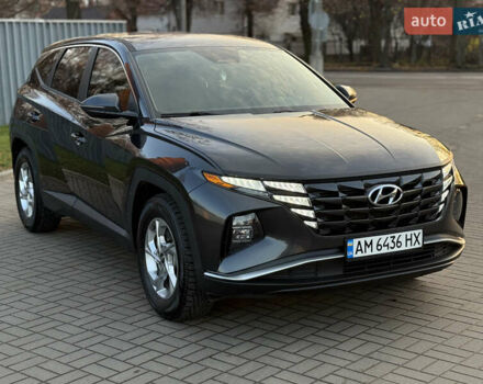 Черный Хендай Туксон, объемом двигателя 2.5 л и пробегом 74 тыс. км за 21500 $, фото 1 на Automoto.ua