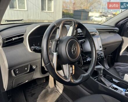 Черный Хендай Туксон, объемом двигателя 2 л и пробегом 126 тыс. км за 24000 $, фото 9 на Automoto.ua