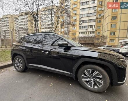 Черный Хендай Туксон, объемом двигателя 2 л и пробегом 131 тыс. км за 23500 $, фото 18 на Automoto.ua