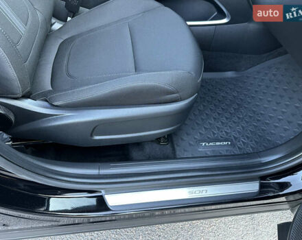 Чорний Хендай Туксон, об'ємом двигуна 1.6 л та пробігом 81 тис. км за 29000 $, фото 39 на Automoto.ua
