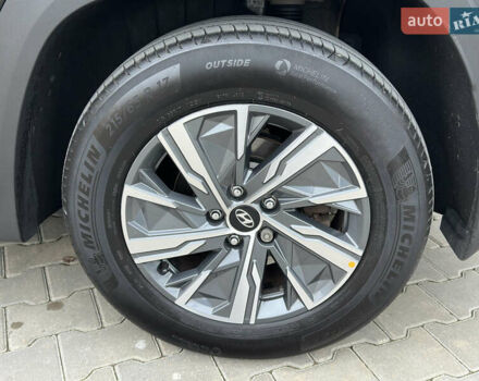 Черный Хендай Туксон, объемом двигателя 1.6 л и пробегом 96 тыс. км за 29900 $, фото 19 на Automoto.ua