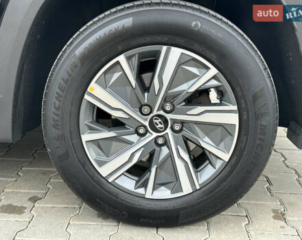 Черный Хендай Туксон, объемом двигателя 1.6 л и пробегом 96 тыс. км за 29900 $, фото 5 на Automoto.ua