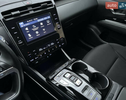 Черный Хендай Туксон, объемом двигателя 1.6 л и пробегом 96 тыс. км за 29900 $, фото 84 на Automoto.ua