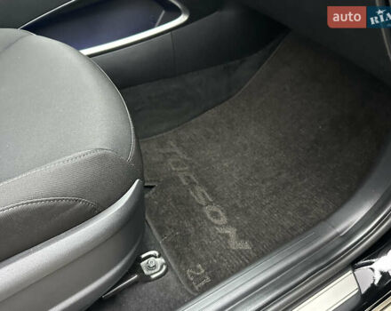 Черный Хендай Туксон, объемом двигателя 1.6 л и пробегом 96 тыс. км за 29900 $, фото 48 на Automoto.ua