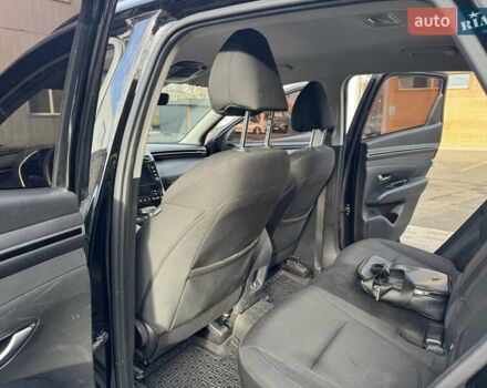 Черный Хендай Туксон, объемом двигателя 2 л и пробегом 126 тыс. км за 24000 $, фото 12 на Automoto.ua