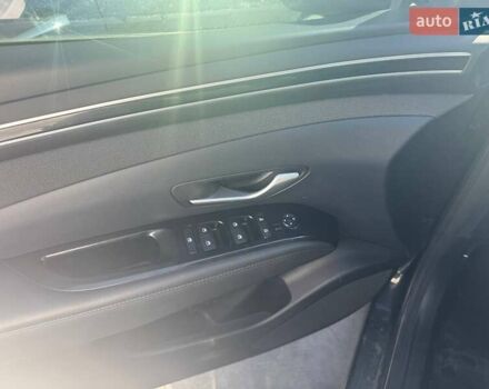 Черный Хендай Туксон, объемом двигателя 2.5 л и пробегом 48 тыс. км за 16900 $, фото 6 на Automoto.ua