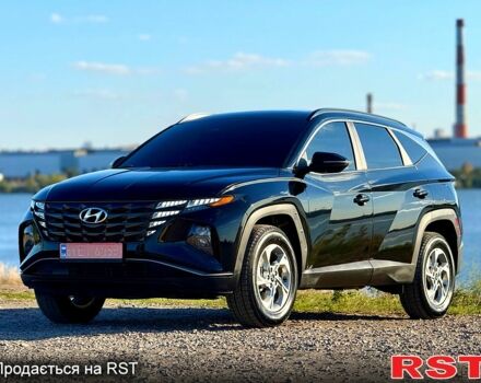 Черный Хендай Туксон, объемом двигателя 2.5 л и пробегом 115 тыс. км за 24999 $, фото 2 на Automoto.ua