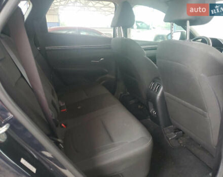 Черный Хендай Туксон, объемом двигателя 1.6 л и пробегом 204 тыс. км за 8100 $, фото 9 на Automoto.ua