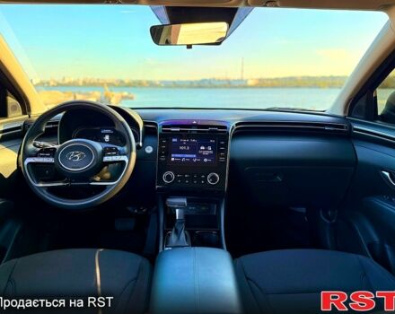 Черный Хендай Туксон, объемом двигателя 2.5 л и пробегом 115 тыс. км за 24999 $, фото 7 на Automoto.ua