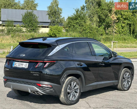 Черный Хендай Туксон, объемом двигателя 1.6 л и пробегом 105 тыс. км за 24500 $, фото 4 на Automoto.ua