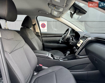 Черный Хендай Туксон, объемом двигателя 2.5 л и пробегом 48 тыс. км за 24000 $, фото 9 на Automoto.ua