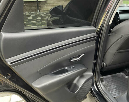 Черный Хендай Туксон, объемом двигателя 2 л и пробегом 23 тыс. км за 27500 $, фото 6 на Automoto.ua