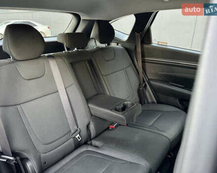 Черный Хендай Туксон, объемом двигателя 2.5 л и пробегом 48 тыс. км за 24000 $, фото 17 на Automoto.ua