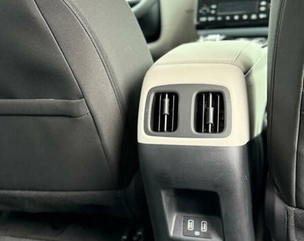 Черный Хендай Туксон, объемом двигателя 1.6 л и пробегом 40 тыс. км за 36000 $, фото 12 на Automoto.ua