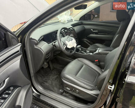 Черный Хендай Туксон, объемом двигателя 2.5 л и пробегом 81 тыс. км за 14900 $, фото 9 на Automoto.ua