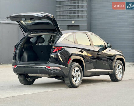 Черный Хендай Туксон, объемом двигателя 2.5 л и пробегом 48 тыс. км за 24000 $, фото 31 на Automoto.ua