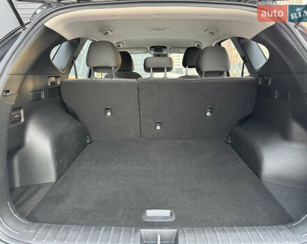 Черный Хендай Туксон, объемом двигателя 2.5 л и пробегом 48 тыс. км за 24000 $, фото 32 на Automoto.ua