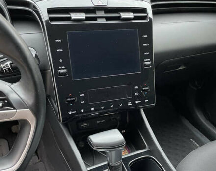 Черный Хендай Туксон, объемом двигателя 2 л и пробегом 23 тыс. км за 27500 $, фото 9 на Automoto.ua