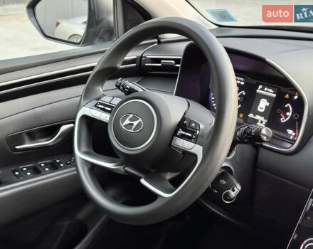 Черный Хендай Туксон, объемом двигателя 2.5 л и пробегом 48 тыс. км за 24000 $, фото 15 на Automoto.ua