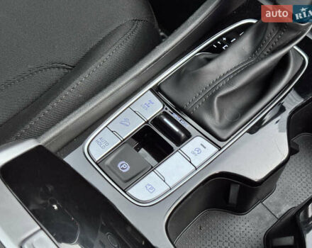 Черный Хендай Туксон, объемом двигателя 2.5 л и пробегом 48 тыс. км за 24000 $, фото 14 на Automoto.ua