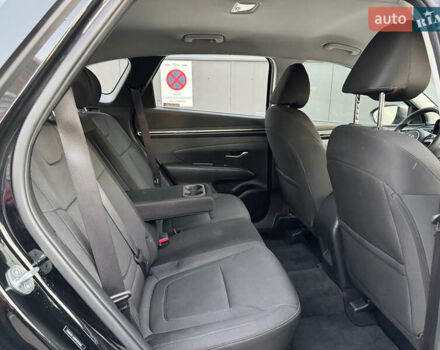 Черный Хендай Туксон, объемом двигателя 2.5 л и пробегом 48 тыс. км за 24000 $, фото 16 на Automoto.ua