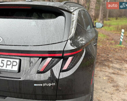 Черный Хендай Туксон, объемом двигателя 1.6 л и пробегом 40 тыс. км за 36000 $, фото 2 на Automoto.ua