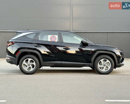 Черный Хендай Туксон, объемом двигателя 2.5 л и пробегом 48 тыс. км за 24000 $, фото 1 на Automoto.ua