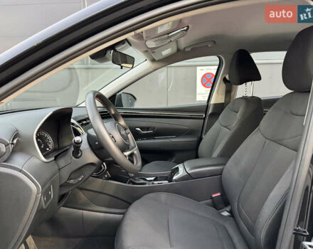 Черный Хендай Туксон, объемом двигателя 2.5 л и пробегом 48 тыс. км за 24000 $, фото 25 на Automoto.ua