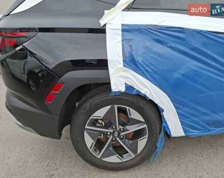 Чорний Хендай Туксон, об'ємом двигуна 2.5 л та пробігом 7 тис. км за 28000 $, фото 3 на Automoto.ua